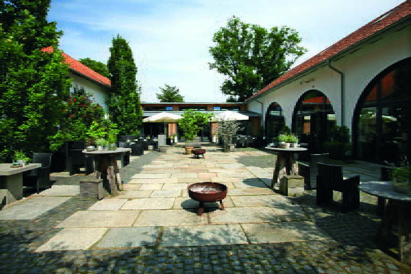 Hotel Gut Bardenhagen ภายนอก รูปภาพ