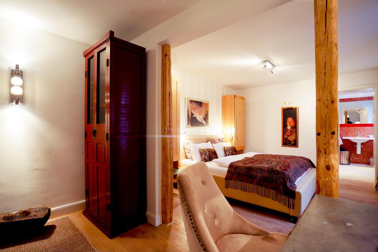Hotel Gut Bardenhagen ภายนอก รูปภาพ